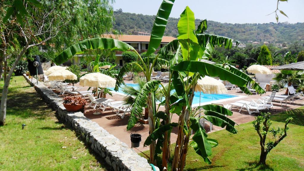 Residence Heaven Ricadi Esterno foto